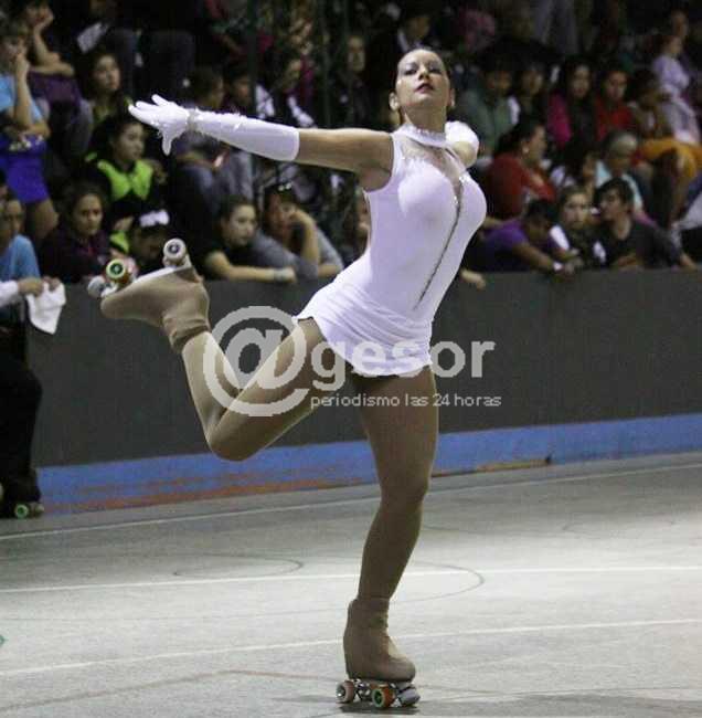 Ernestina Muraña y Micaela Menyou compiten este sábado en Montevideo. El 19 y 20 de setiembre el elenco praguense se presentará en Ombúes de Lavalle.