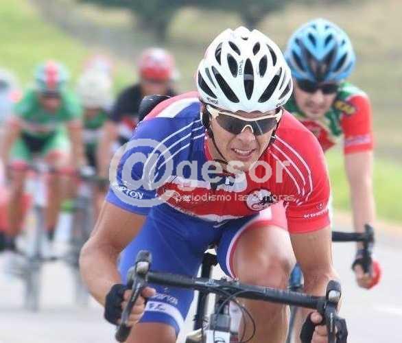 La carrera llegó a Carmelo, que está de festejo, por el aniversario de su fundación. Aguilar sigue al frente de la clasificación general.
