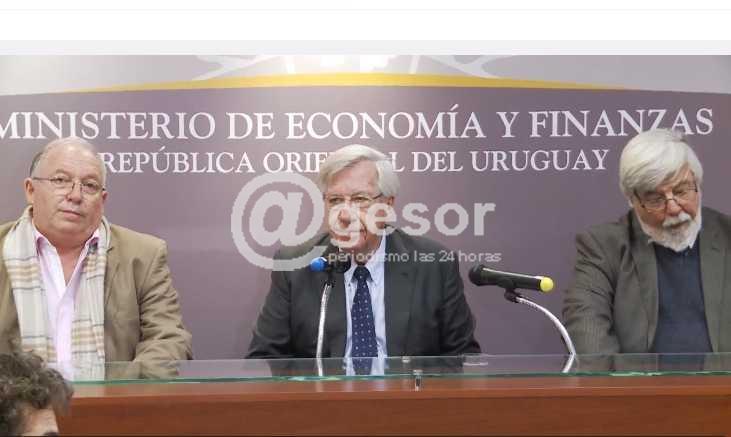 A partir del 15 de mayo las estaciones de servicio de Montevideo y Canelones cobrarán todos sus servicios de expendio de nafta mediante tarjeta de crédito o de débito, entre las 22.00 horas y las 6.00 de la mañana