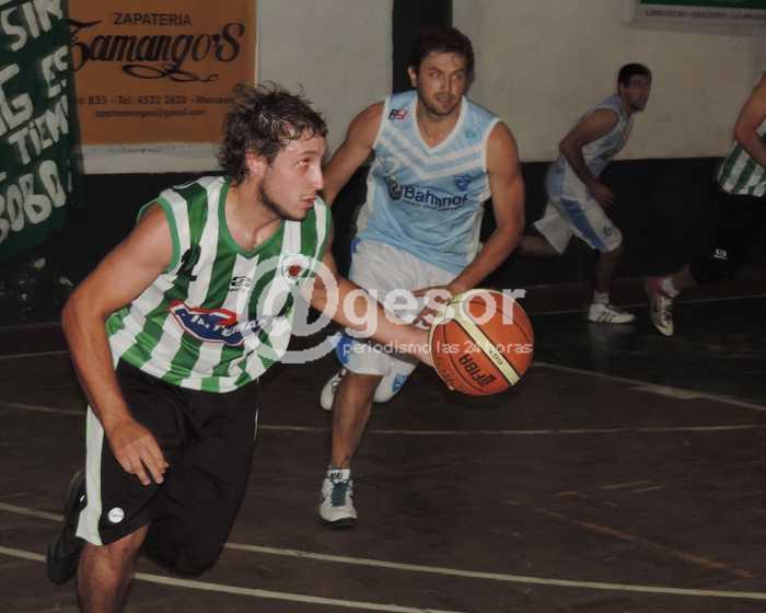 El ex jugador de Racing es uno de los integrantes del plantel que dirige Mauro Lauber.