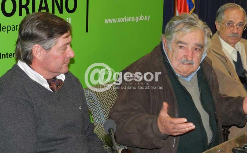 Así lo dijo en oportunidad de visitar Mercedes en julio ppdo. que si el 60% de la población no lo apoyaba el la legalización de la marihuana, su propuesta quedaba en nada