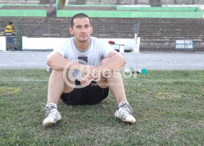 Diego Pérez se perfila para ser titular.