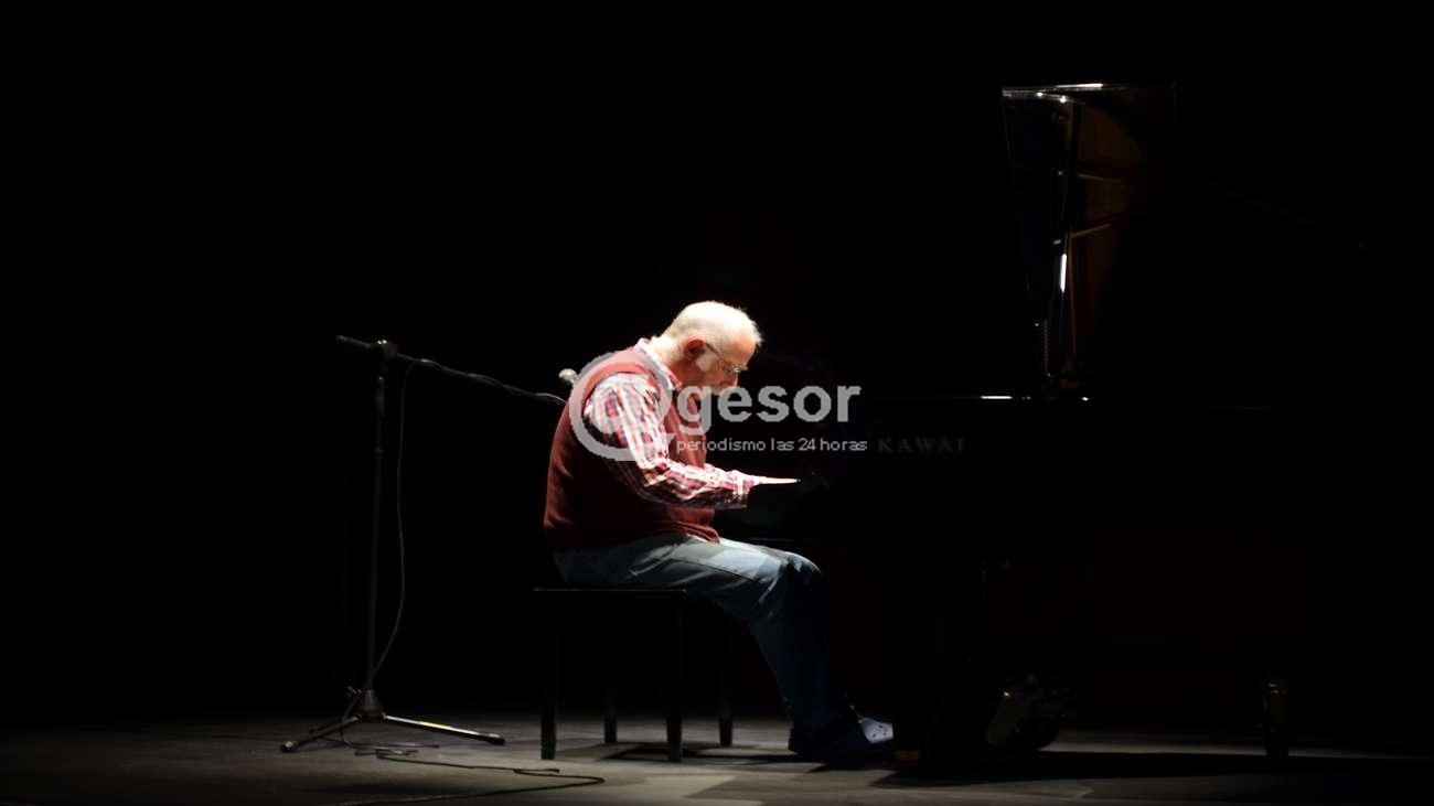 Un recital  con un repertorio  que fue presentado en el XXXV Festival Internacional de piano de la UIS (Santander, Colombia) y otros festivales en Córdoba, Rosario y Montevideo.