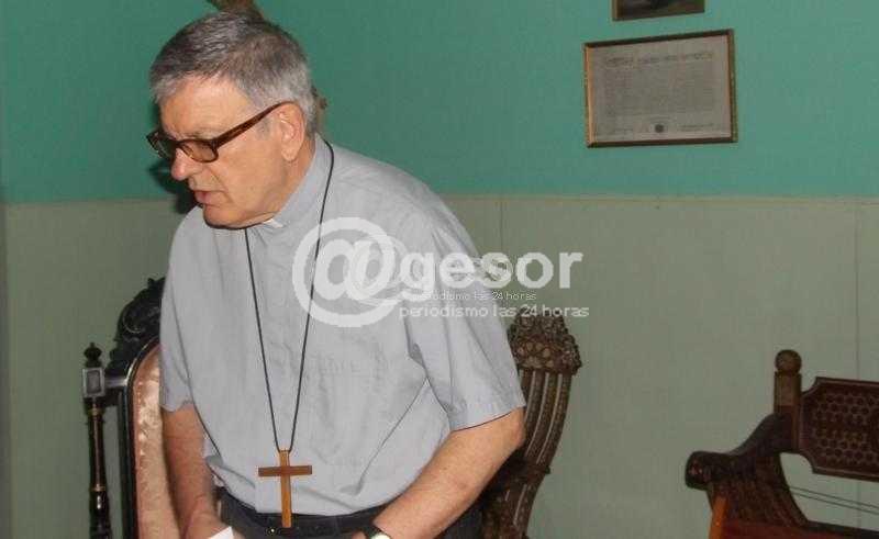 Monseñor Collazzi llama a votar a sus comunidades el 23 de junio.