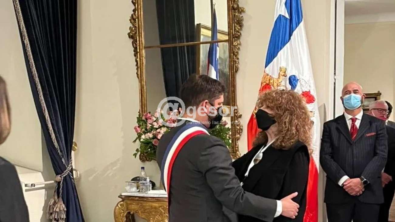 Entre los invitados personales del Presidente Gabriel Boric a la transmisión del cambio de mando el último 11 de marzo en Chile, estaba la escritora nicaragüense Gioconda Belli.