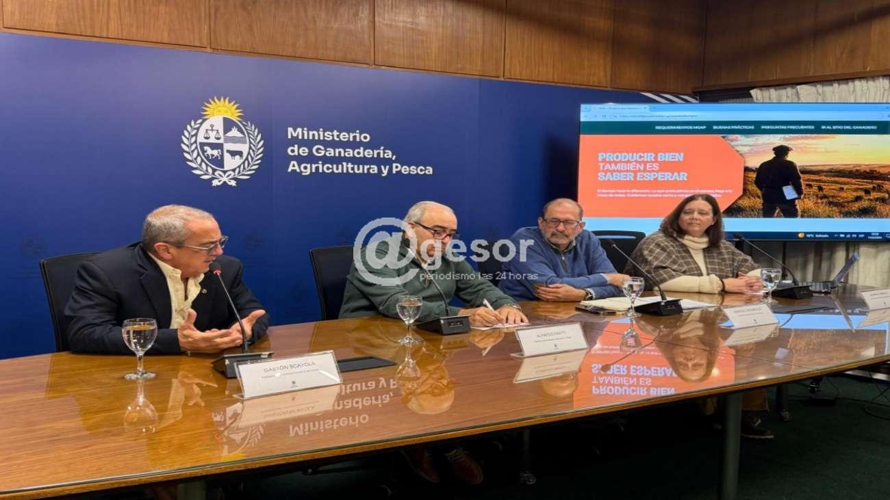 El Ministerio de Ganadería, Agricultura y Pesca (MGAP) presentó este lunes el nuevo período de vacunación contra la fiebre aftosa, que se desarrollará entre el 15 de mayo y el 15 de junio de 2026 en todo el país para todas las categorías bovinas.
