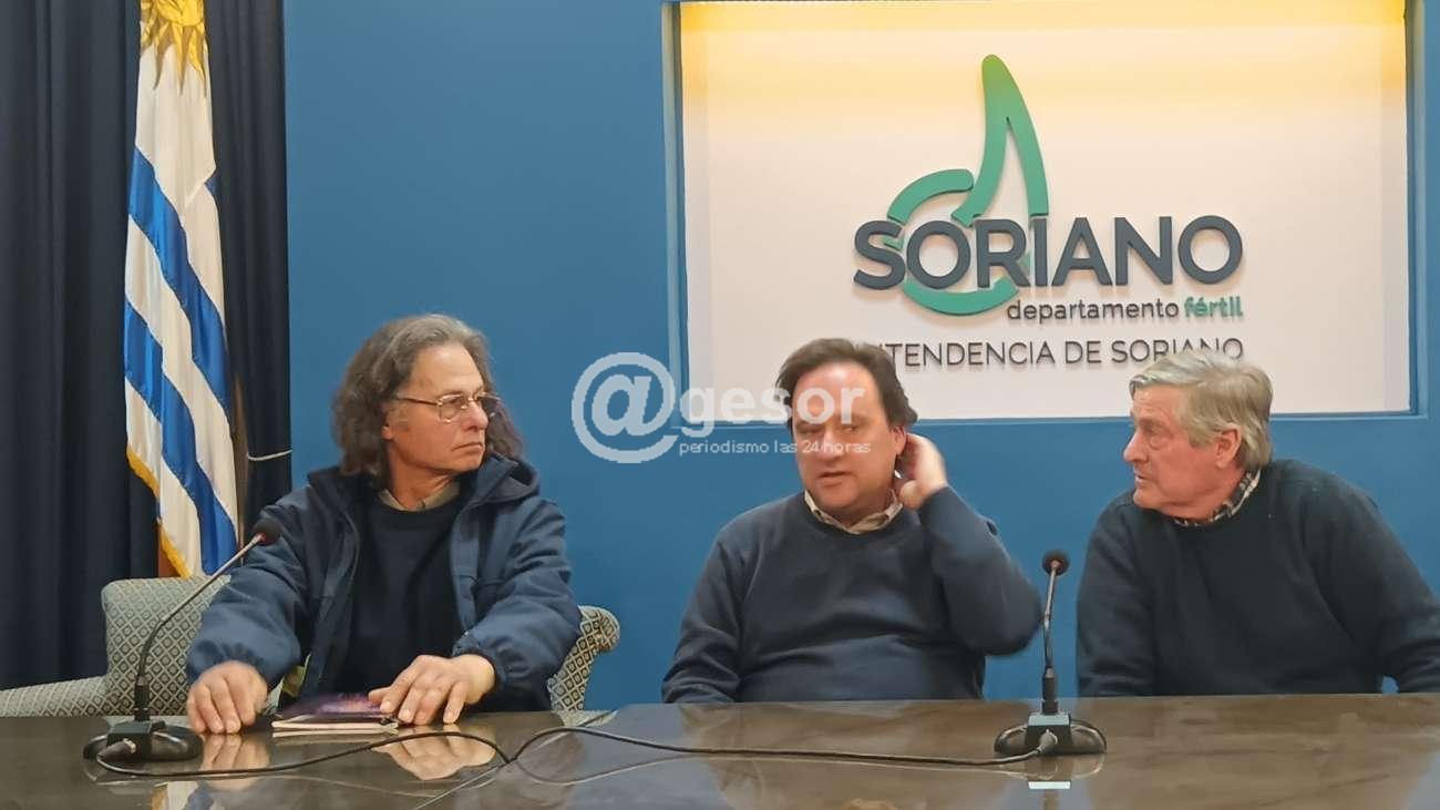 El convenio firmado entre la Intendencia y AFE permitirá destinar predios y estaciones ferroviarias en Mercedes, Cardona y Palmitas a emprendimientos culturales, turísticos y de desarrollo privado, asegurando la preservación de la infraestructura histórica .