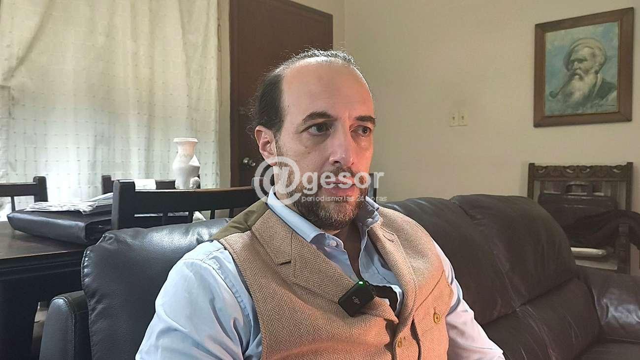 ¨Sería raro y estaría mal que, siendo parte del gobierno, no tengamos una actitud de permanente búsqueda de las cosas en las cuales no estamos llegando, o le estamos errando¨