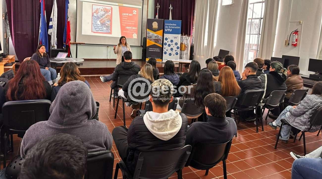 El Centro Comercial e Industrial de Soriano (CCIS), en coordinación con el Área de Extensión de la Escuela Técnica